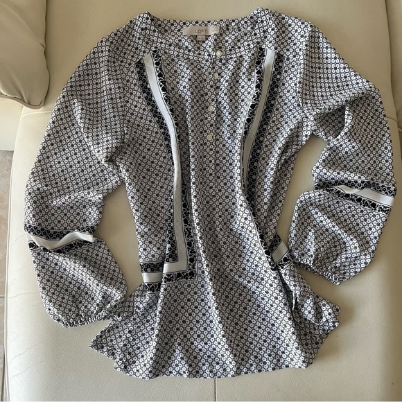 Loft Ann Taylor Black White Printed Blouse Top Small Petite Long Sleeve Shirt - Picture 1 of 6